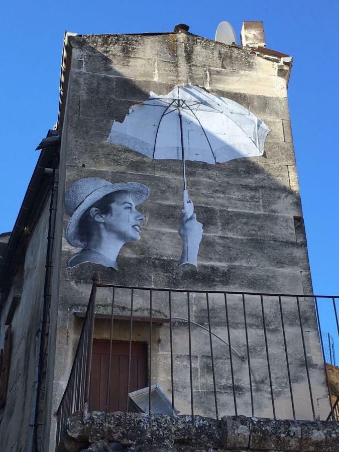 Christine Villa Bonnieux Bagian luar foto